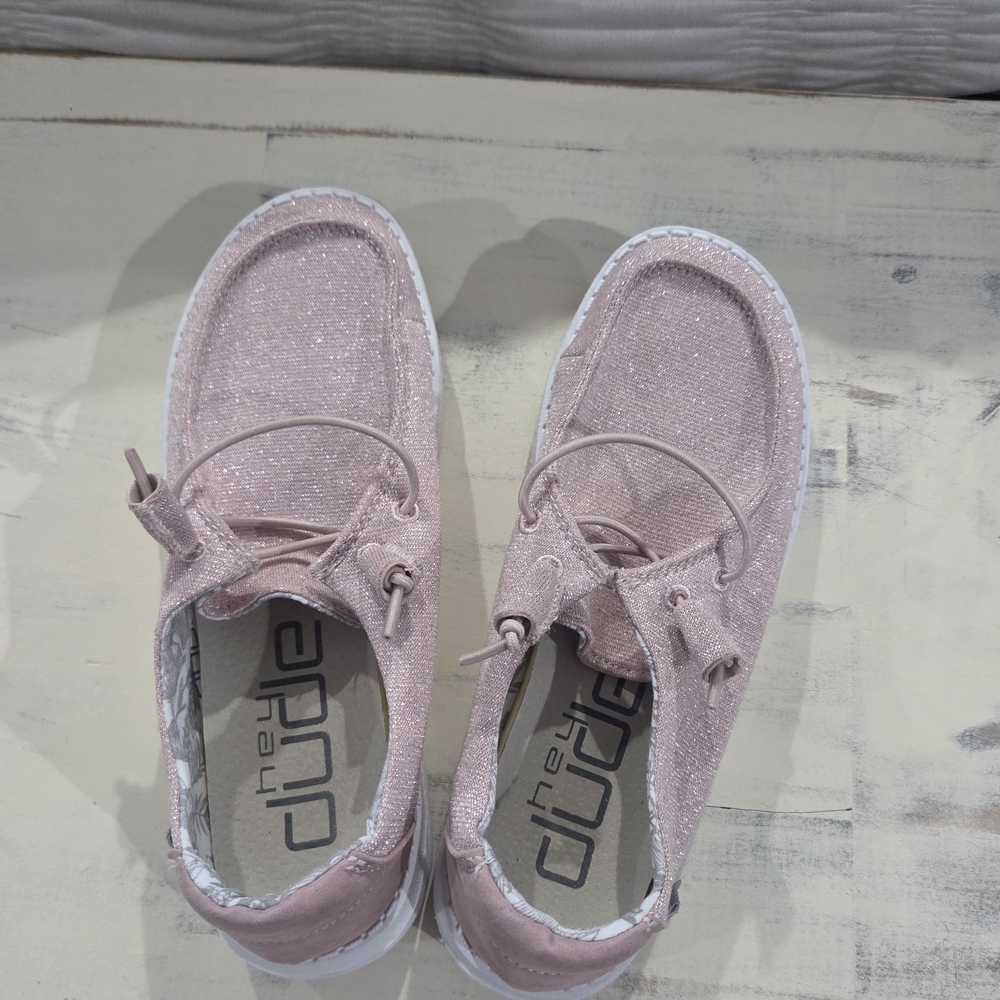 Hey Dude Kids Sneakers in Sparkly Pink